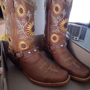 Original leather boots